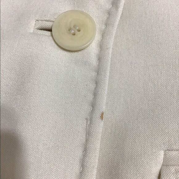 Bloomingdale’s Cream Ecru Single Button Embroidered Sleeves Blazer Size 2 Petite - Picture 13 of 13